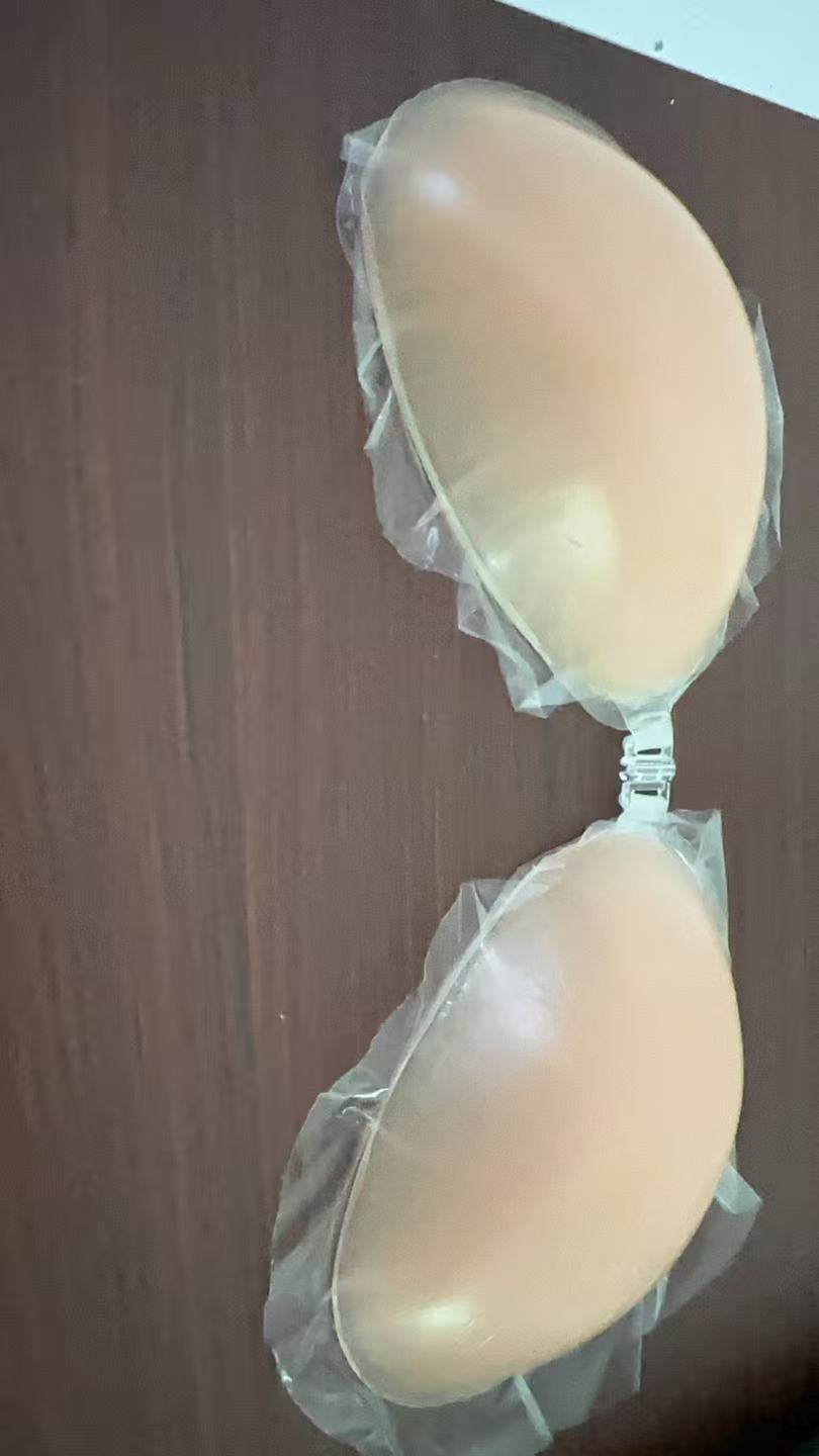 여성용 누브라 실리콘 브라 - 셀프 접착식 백리스 스트 - Push Up Bra Silicone 리뷰 및 가격
