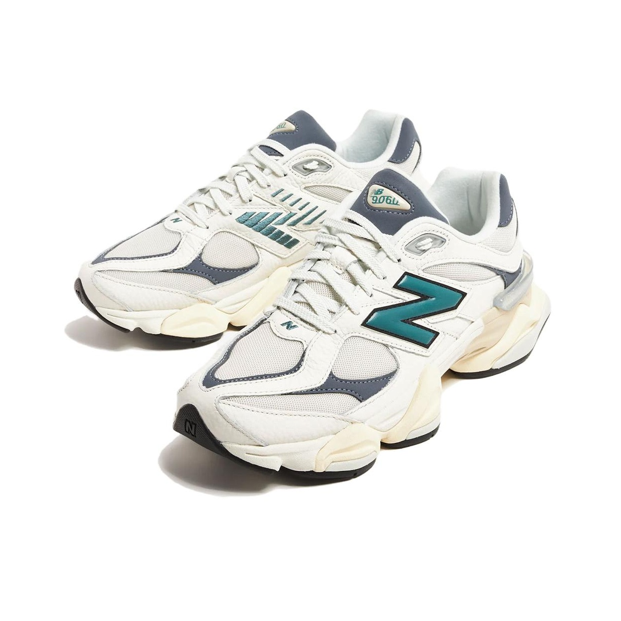 뉴발란스 NB 9060 러닝화 유니섹스 로우탑 에크루  - New Balance Shoes 9060 리뷰 및 가격